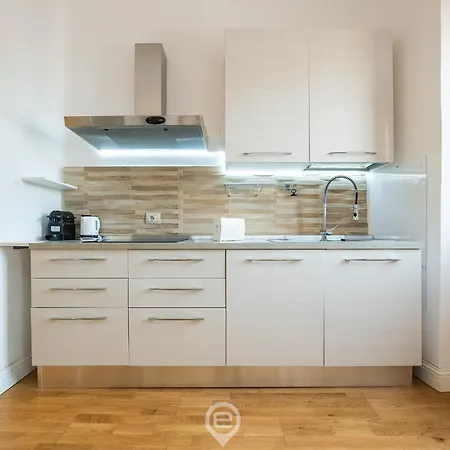 Le Scale Sul Porto *